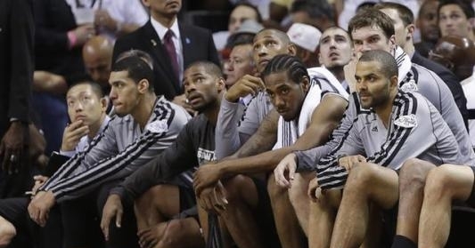 前锋必练的五大禁区技巧（前锋必学的禁区五大技巧）