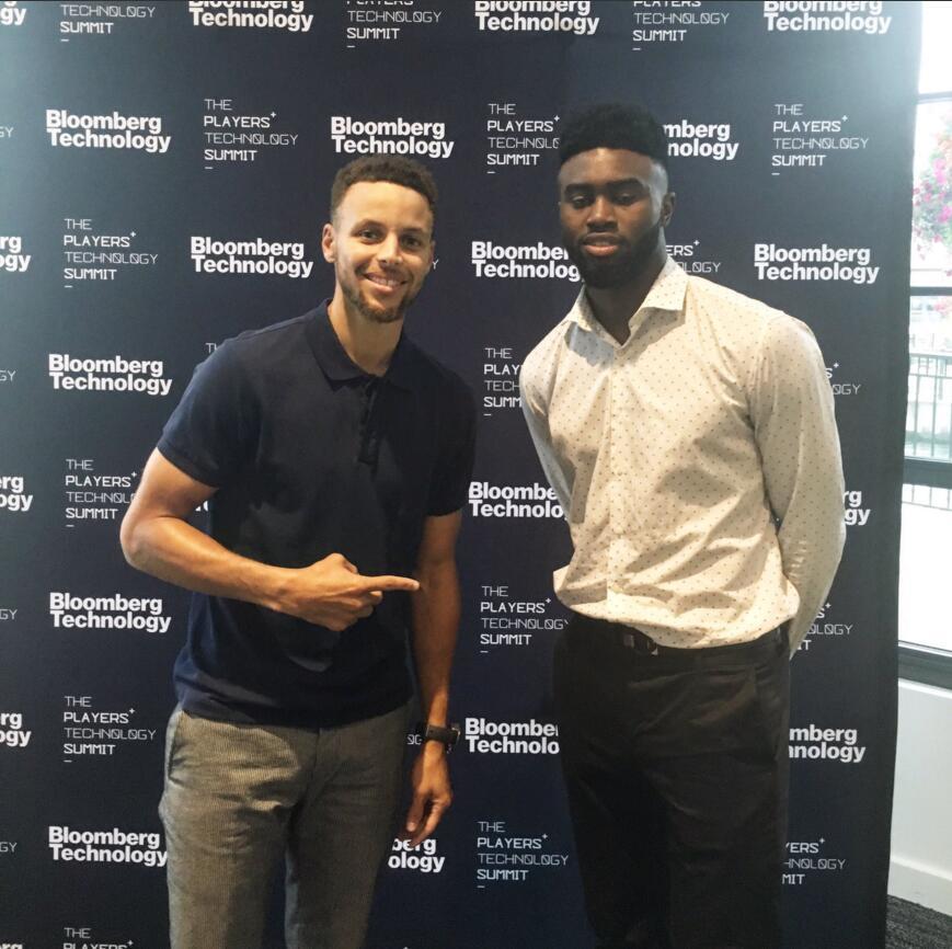 马卡：姆巴佩周末出战阿拉维斯存疑，皇马可能11人缺席（马卡报：姆巴佩周末战阿拉维斯成疑，皇马或有11人缺阵）