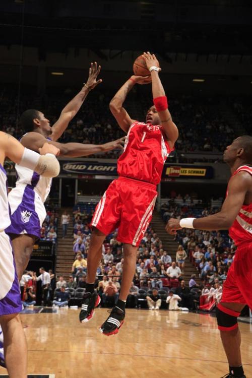 米体：国米仍在关注维罗纳前锋焦瓦内，齐沃对其十分欣赏（米体：国米继续跟踪维罗纳前锋焦瓦内，齐沃非常看好）