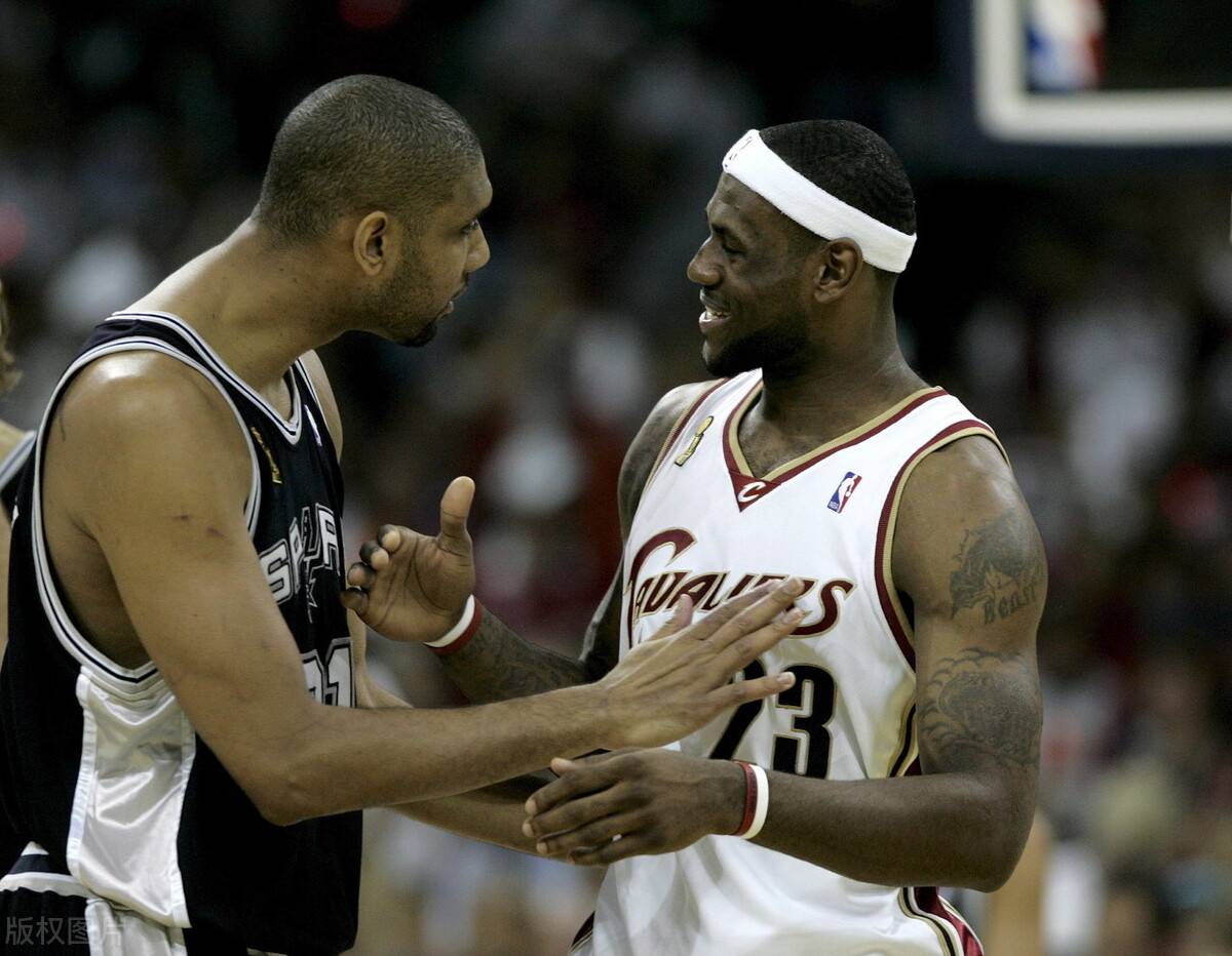 万项：距离理想中的球员还差很多；最后两场比赛不会放松（万项：距理想自我仍有不小差距，最后两战绝不松懈）